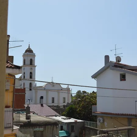 Palm House Affitta 3*