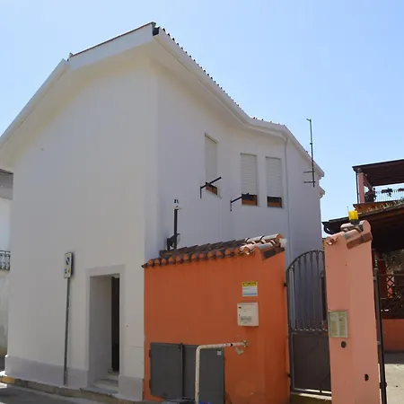 Πανσιόν Palm House Affitta Tortolì