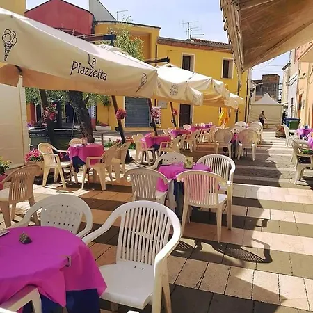 Palm House Affitta 3*