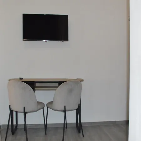 Palm House Affitta Penzion